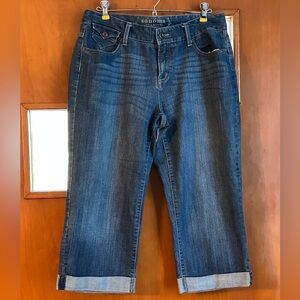 GUC Sonoma Life Style denim shorts. Size 8. Women’s.